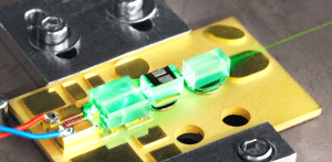 了解微芯片激光器